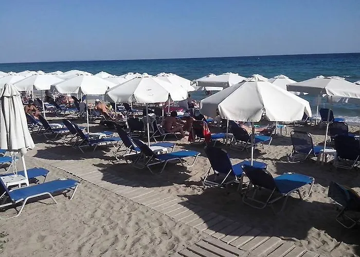 Heraion Hotel 2*